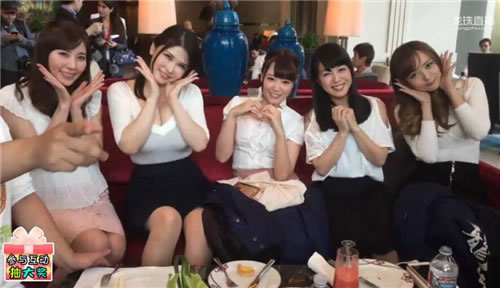 直播TV变AV？女优批量入驻直播平台