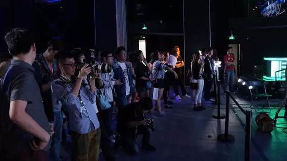 EDG冠军之夜活动现场照片曝光