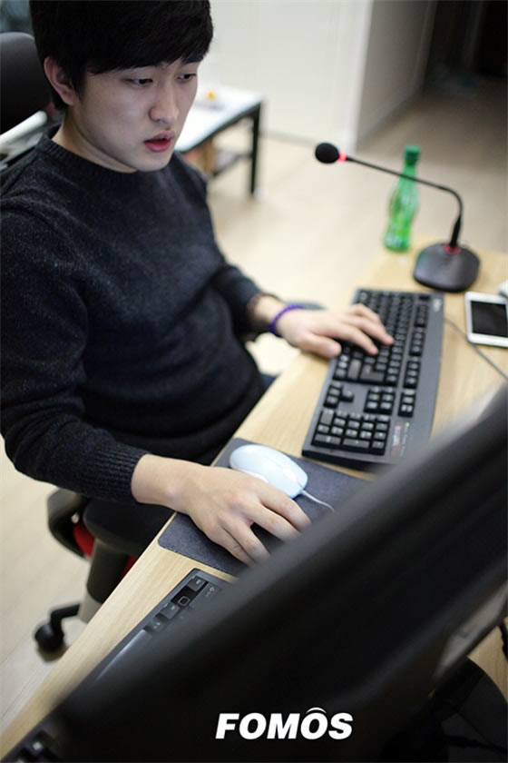 退役星际选手谈<a href=/gaoshou/faker/ target=_blank class=infotextkey>Faker</a> 认识他很荣幸