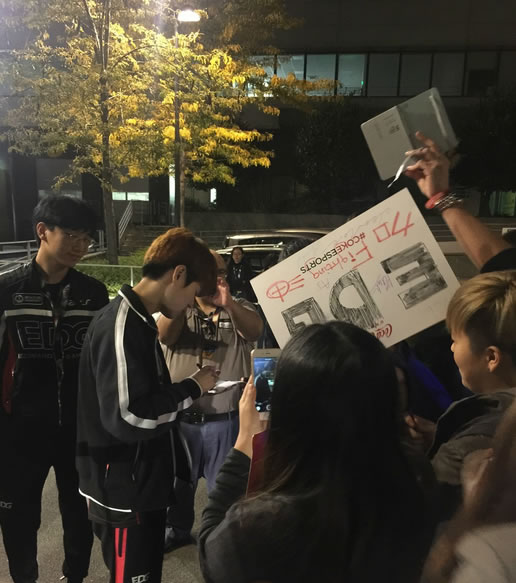 EDG三少前线日记10：扣肉训练赛表现不理想