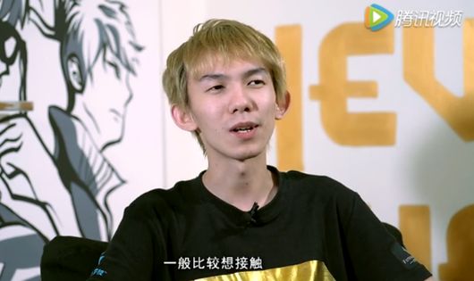 RNG爆女友标准 Mata又开车了