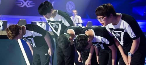 Riot官方评Deft：激进与保守的结合体