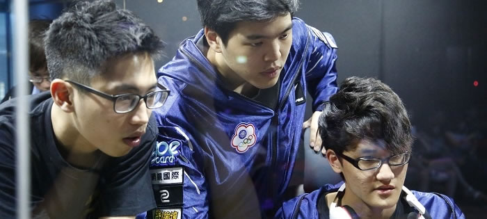  双生之龙：ahq和Flash Wolves联手统治着LMS