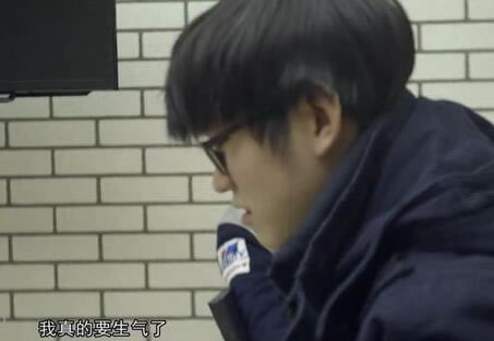 Uzi直播惊现大帝？韩媒证实Dade加入QG