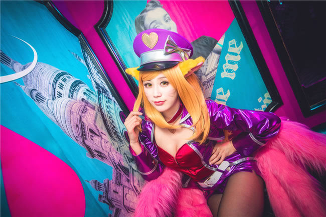 心有灵犀一点通！偶像歌手阿狸COS