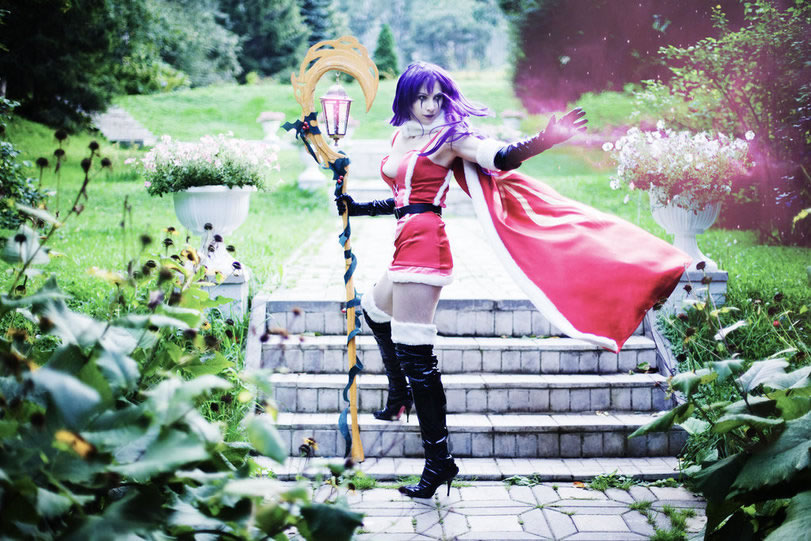 性感御姐魅力难挡 幸福女神<a href=/yingxiong/leblanc/ target=_blank class=infotextkey>乐芙兰</a>COS