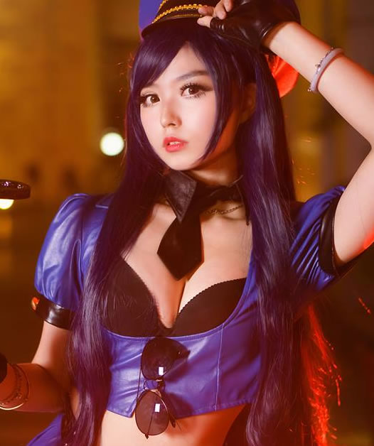 长腿美女性感警花 皮城女警COS