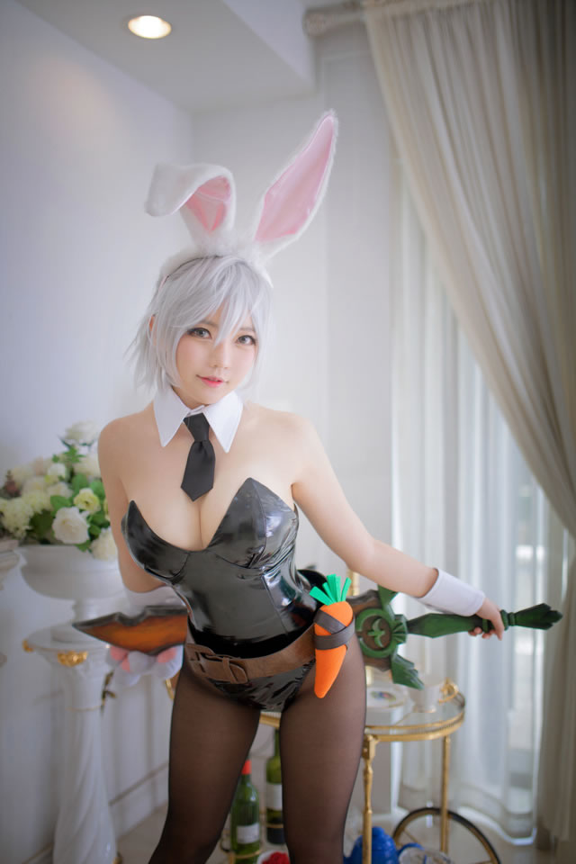 大胸韩妹真实还原 兔女郎<a href=/yingxiong/riven/ target=_blank class=infotextkey>瑞文</a>COS