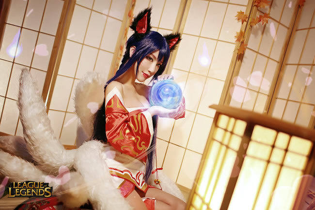 心有灵犀不是吗？九尾妖狐<a href=/yingxiong/ahri/ target=_blank class=infotextkey>阿狸</a>原画COS