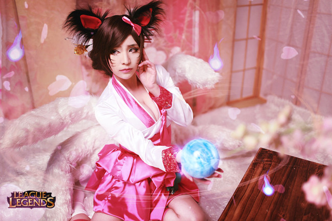 让我们来找点乐子 高丽风情<a href=/yingxiong/ahri/ target=_blank class=infotextkey>阿狸</a>COS