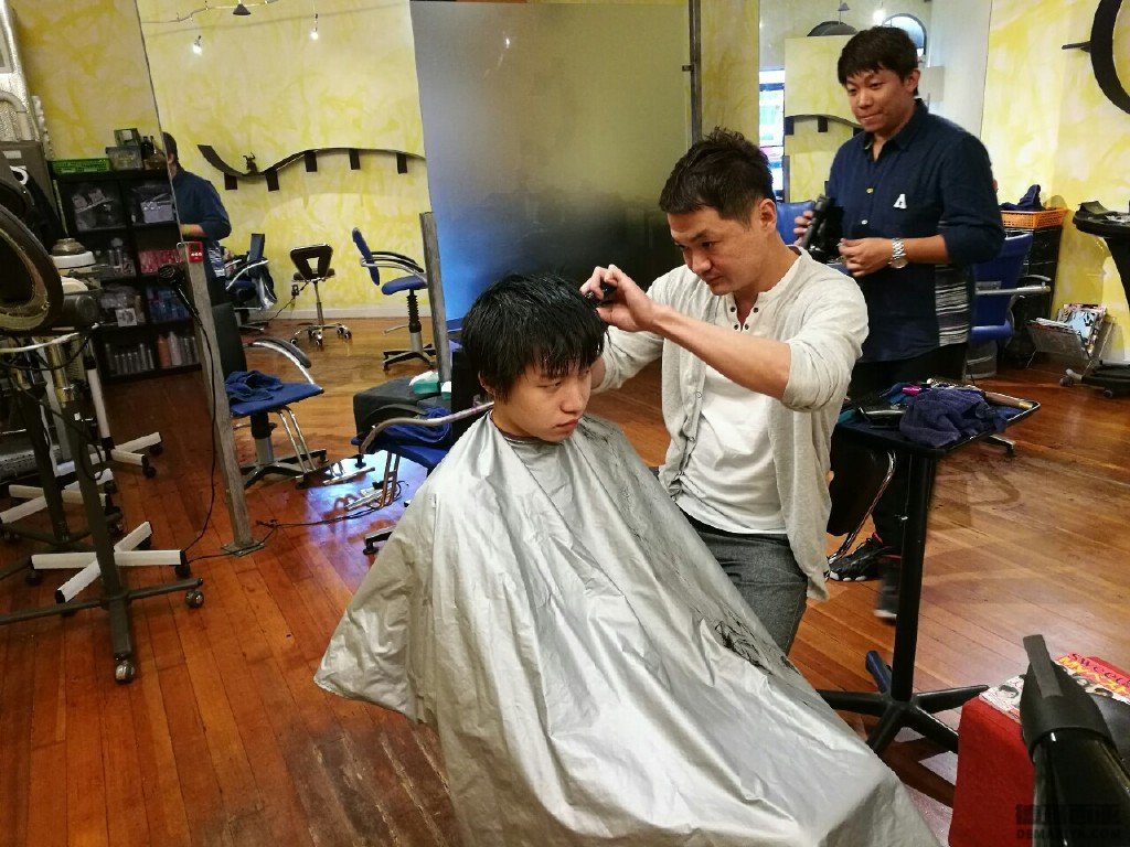 厂长休赛期换新发型 西瓜太郎！