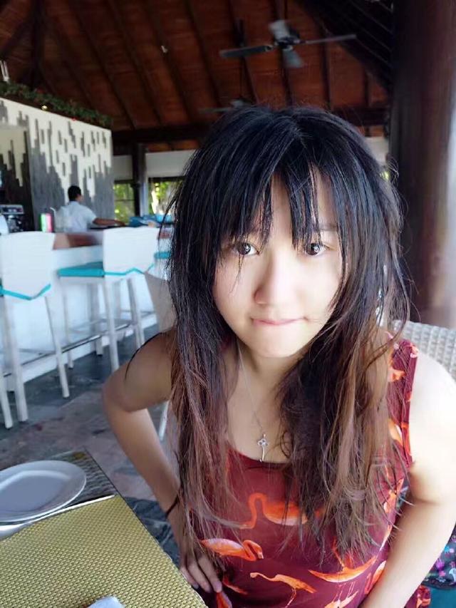 小苍mm也晒葬爱造型 网友：比起Miss这个更诱惑！