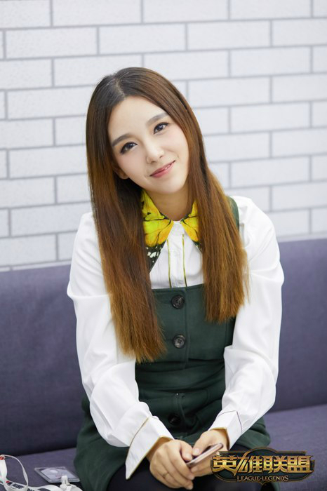 美女解说Rita