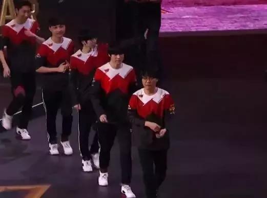 敢打敢拼！WE击败SKT全凭康帝一句话！