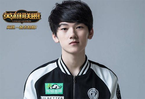 Rookie直播透露：IG战队将陪练S7集训