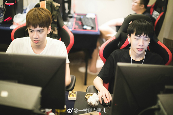 六年职业白了少年头 Uzi能否更进一步