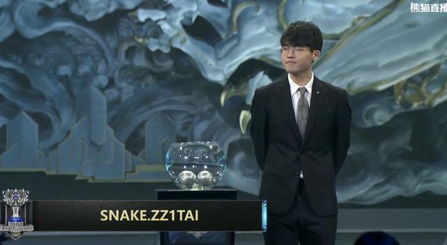 S7小组赛分组结束：RNG、WE抽得上上签，RNG打响首战！