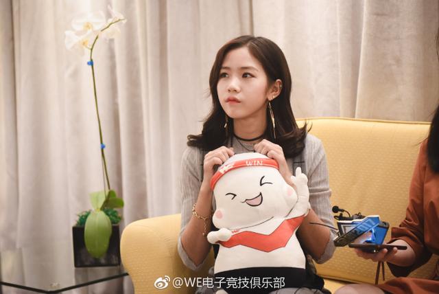 WE赛后采访，Condi获新外号，JoKer：怎么又来个三舅子？