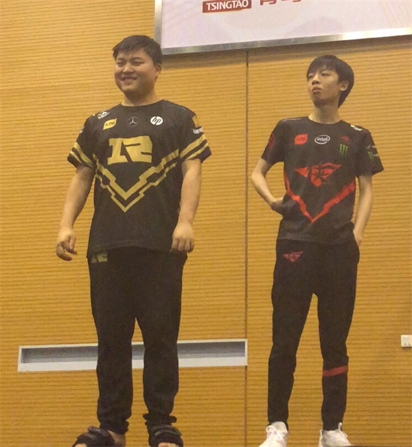 洲际赛队伍到大连 EDG与KT微博互动