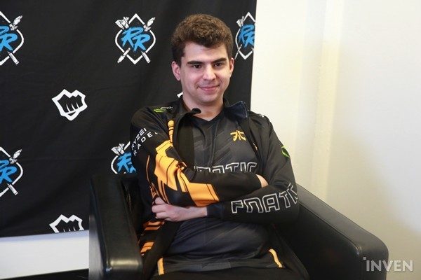 FNC Bwipo：大师兄是北美垃圾话尊师