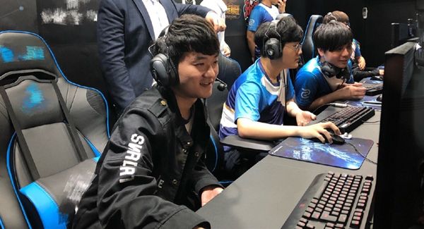 五大赛区战况现状：FW成唯一指定幻神