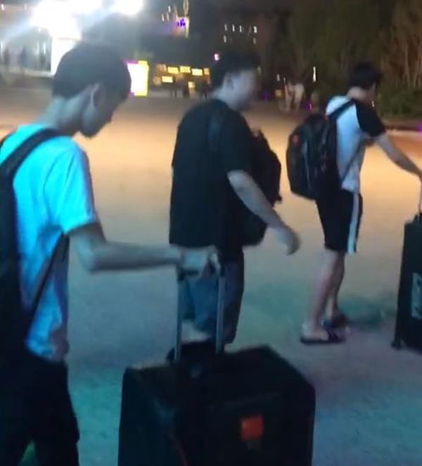 赛后直飞亚运会 粉丝称RNG真的太累了