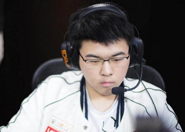 韦神晒LOL归队档案 喜提峡谷少女之友