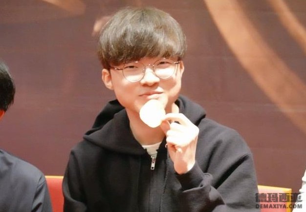 Clid吐槽Faker：不喜欢他拿发育型英雄