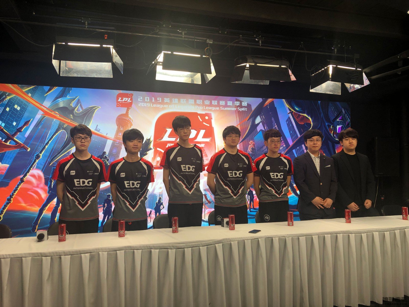 EDG：队内的氛围很好有利于整体进步