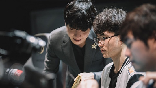 <a href=/gaoshou/faker/ target=_blank class=infotextkey>Faker</a><a href=/yingxiong/ target=_blank class=infotextkey>英雄</a>海大揭密：谁是他的心头爱