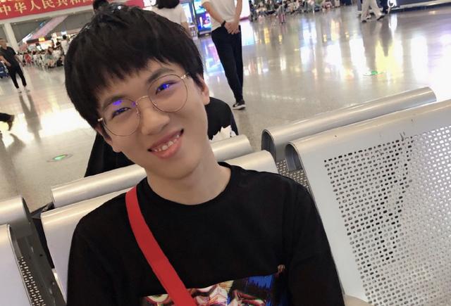 解说Cat欧洲签证被拒，已确定无缘S9总决赛？网友：这也太可惜了