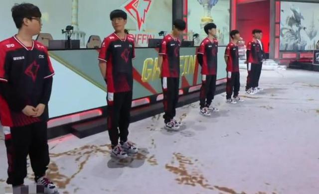 EDG.<a href=/gaoshou/deft/ target=_blank class=infotextkey>Deft</a>真要成了？LCK三大院长陷入交<a href=/yingxiong/yi/ target=_blank class=infotextkey>易</a>传闻，麦哥或成助力者