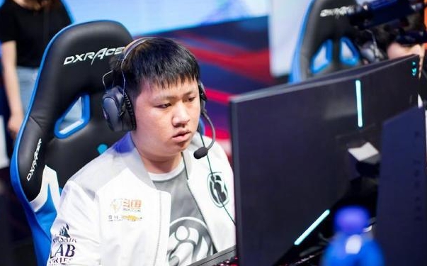 LDL知情人爆料：IG以700W卖了蕉太狼