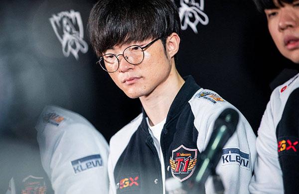 Faker将有替补？SKT明年采用十人阵容