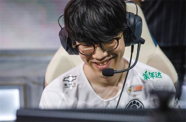 2019年度最受欢迎选手：恭喜TheShy