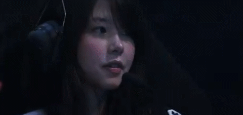 继Mayumi之后又一美女职业选手曝光！颜值爆表的土耳其中单选手