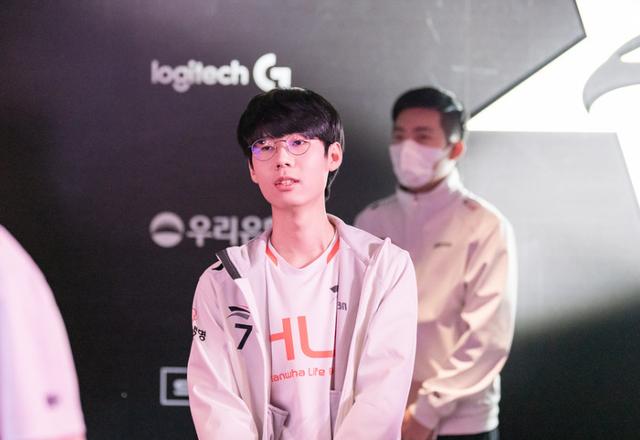 LCK硬核科普Lehends篇：告别昔日梦之队，从次级菜鸟到顶级大师