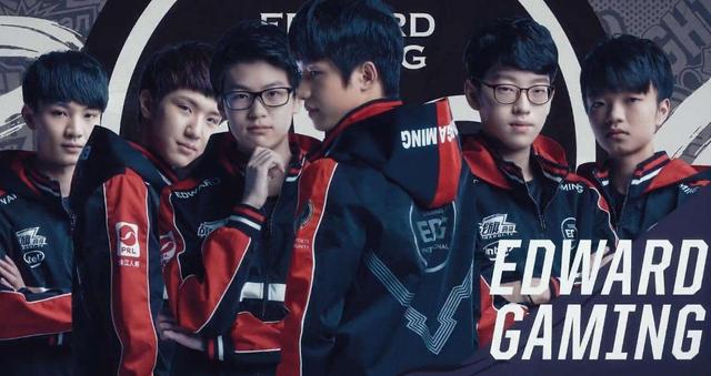 LOL：LPL御三家已陨两家，RNG也面临危机，这是新时代的来临