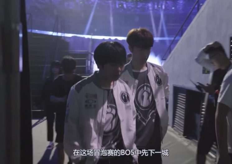 TheShy在队内地位仅次于Rookie？IG队内有专属Shy语
