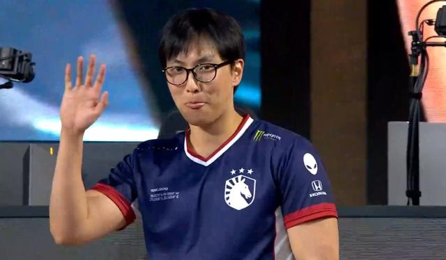 S9世界赛“年龄最大”老将！今年已经28岁，其他选手都是小屁孩