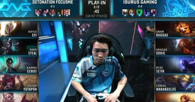 S9第一天出现“小faker”，40滴血一秀四，堪称天神下凡