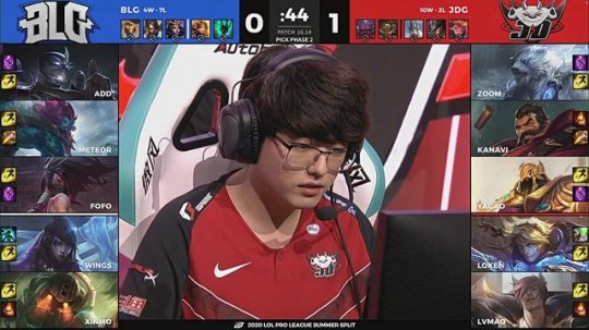 JDG 2-0 BLG：冷静决策 JDG团战制胜完成翻盘
