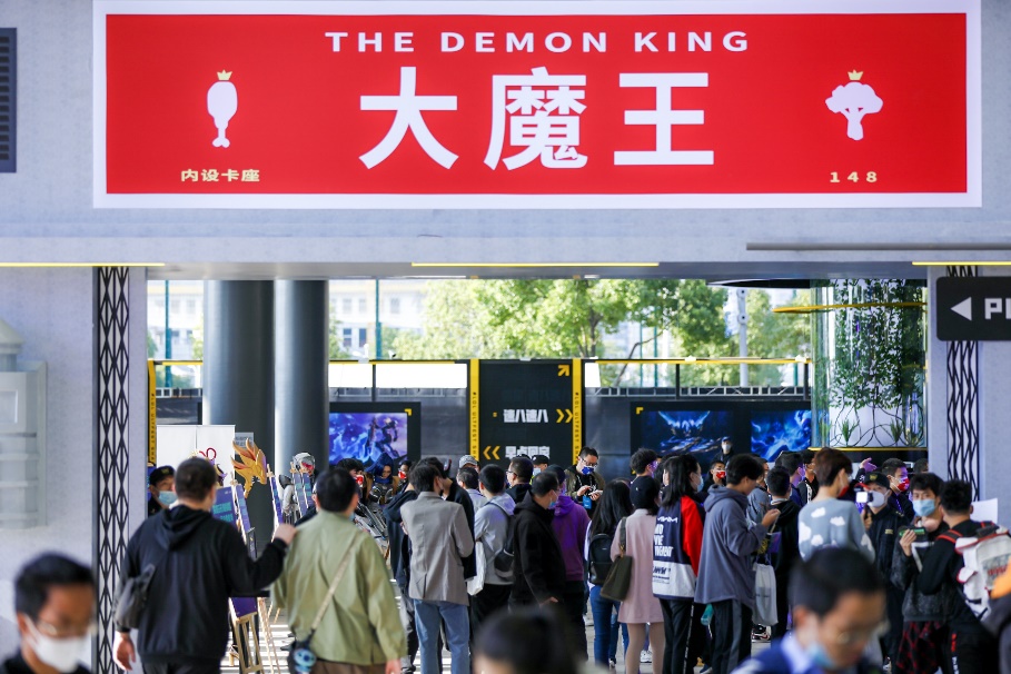 LPL解说和B站UP主们都去的英雄联盟电竞嘉年华，为召唤师们准备了啥?