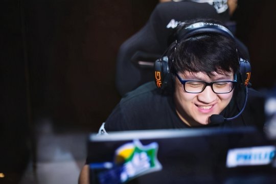 Kid透露：Rookie不喜欢双排 他和宁王没双排过