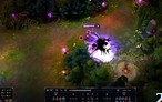 韩服OB视角：SKT T1 Faker中单球女 VS 酒桶