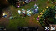 Faker亚索中单对阵蛮王 以暴制暴