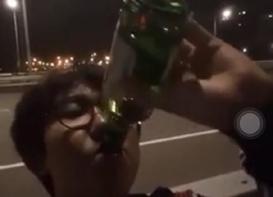落魄的世界冠军：Imp直播街角买醉