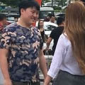 UZI约会带小狗 网友称小狗才是主角