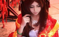 琴女古琴余韵COS：龙年娑娜扣动你心弦