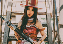 女警这身材看入神！纤腰长腿美超诱人